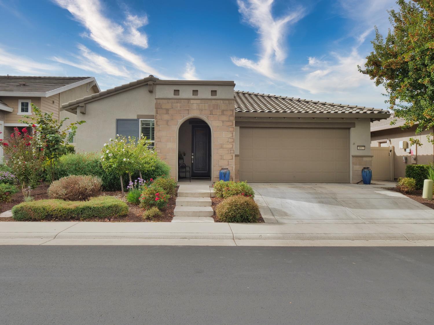 4017 Equator Lane — photo