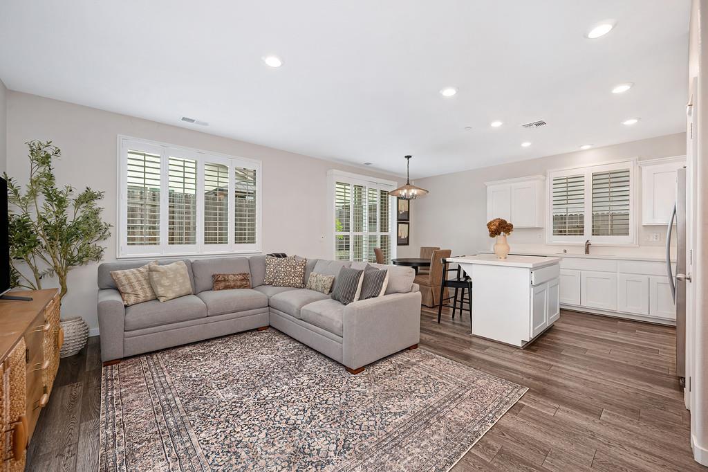 108 Le Bourget Circle, Lincoln, CA 95648 — photo 3