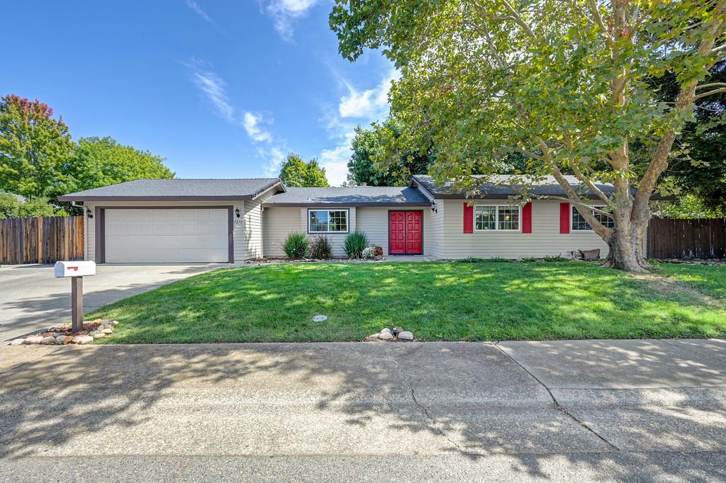 5212 Wagon Way — photo