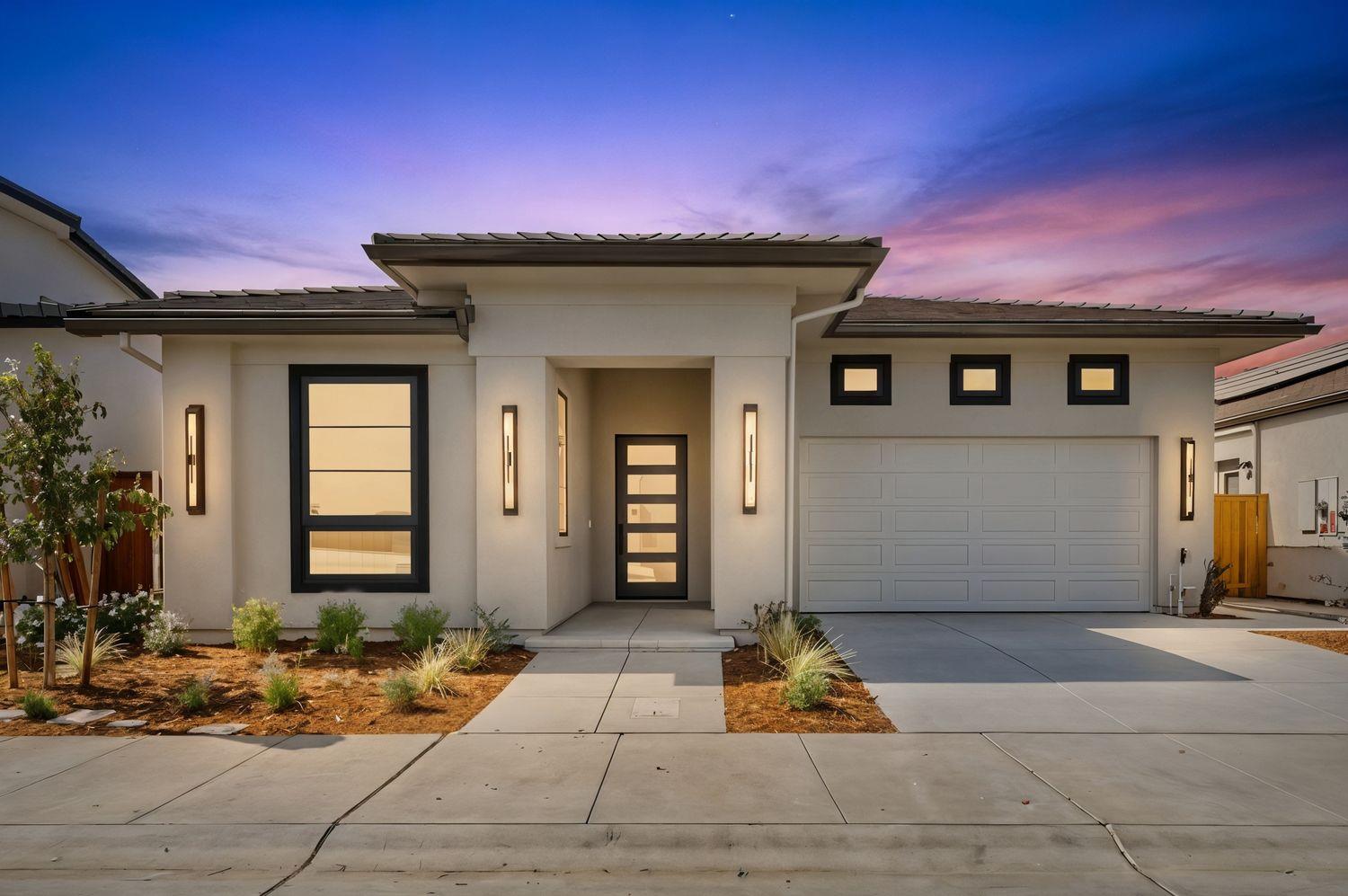 5597 Thomson Loop — photo