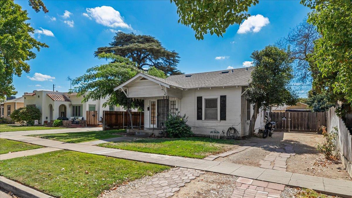 328 2nd Street, Ripon, CA 95366 — photo 2