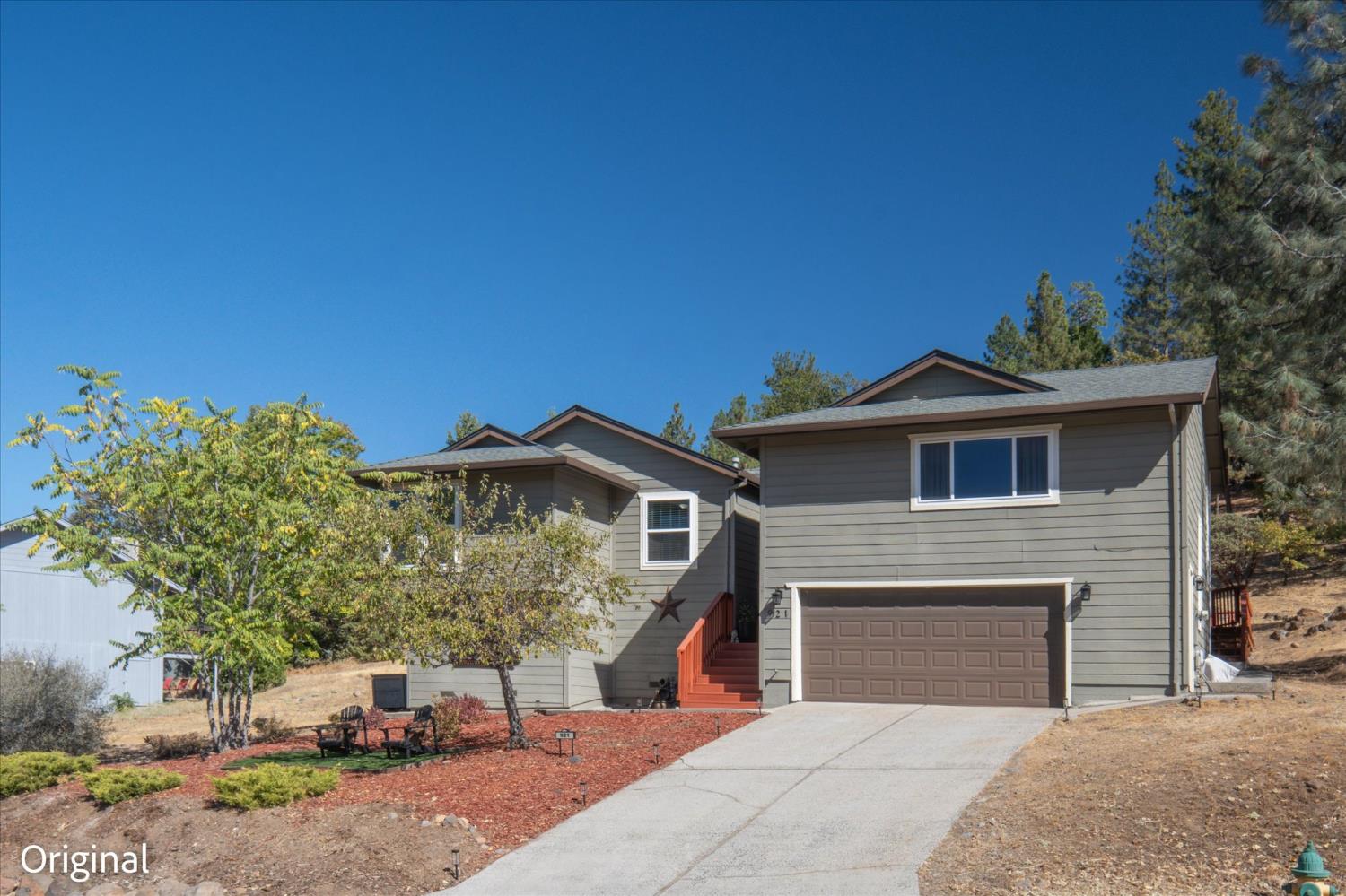 921 Dogwood Dr — photo