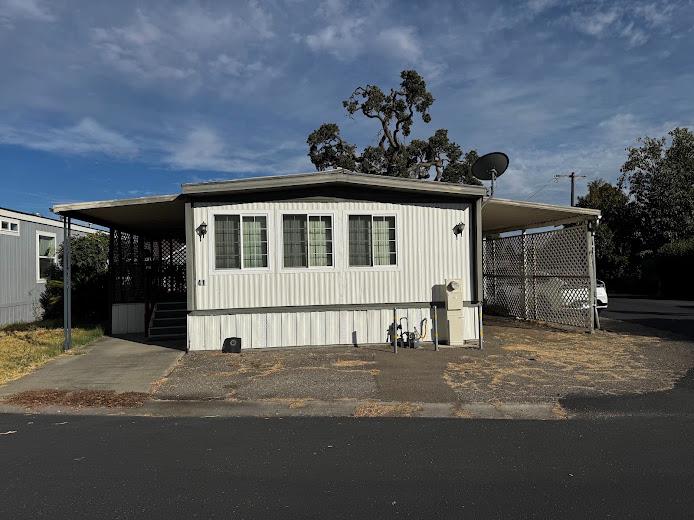 5835 Cherokee Road 41 — photo