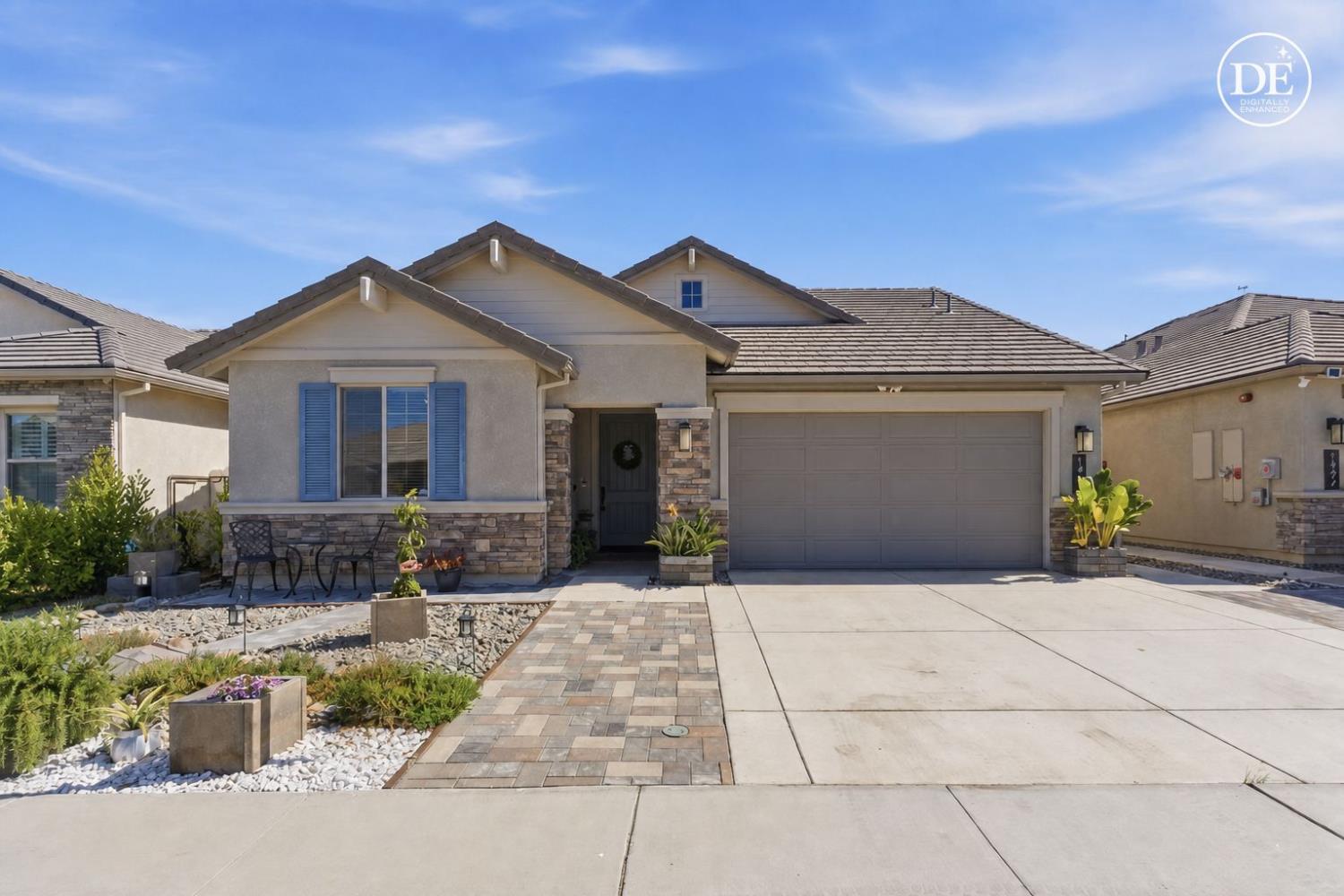 1437 Sunridge Ct — photo