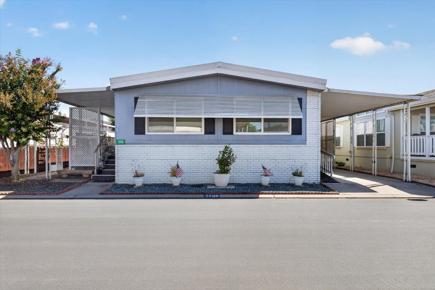 3808 Maui Terrace — photo