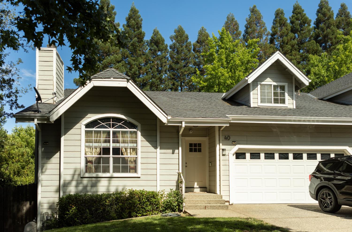 40 American River Canyon Dr — photo