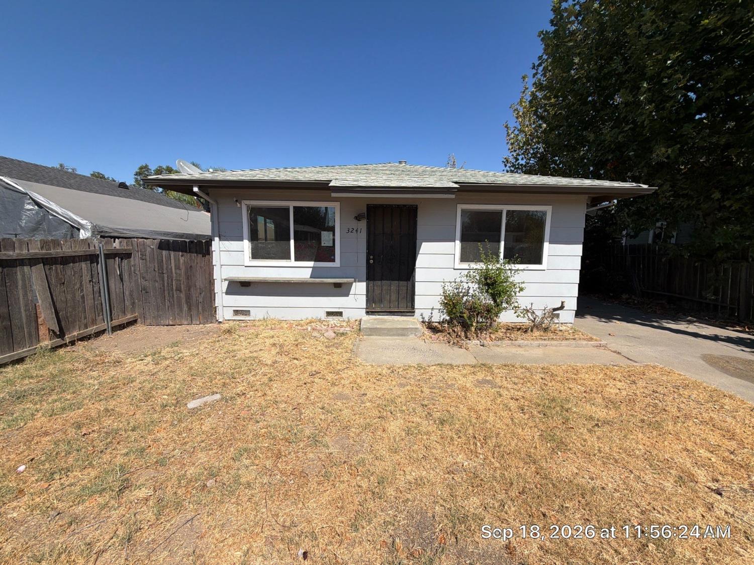 3241 24th Ave — photo