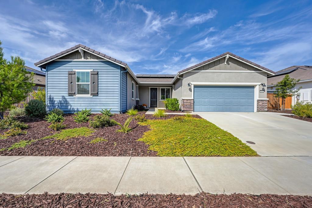 5030 Wolfberry Way — photo