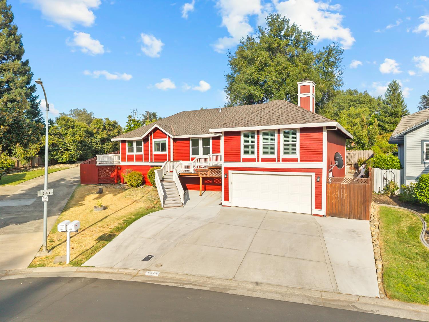 4346 Wendover Ct — photo