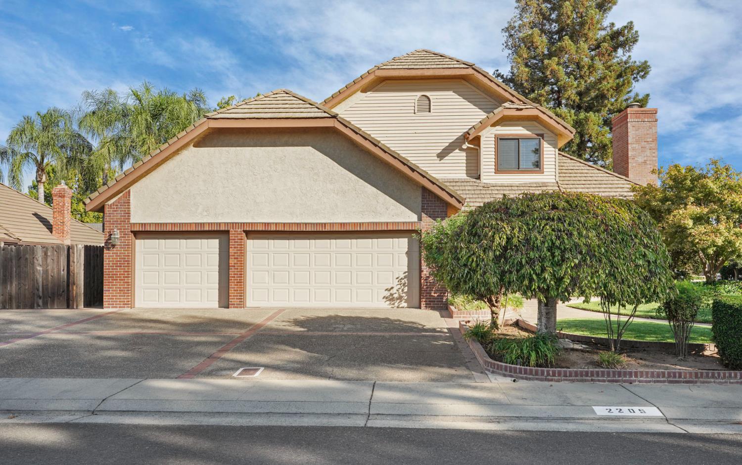 2205 Grenoble, Lodi, CA 95242