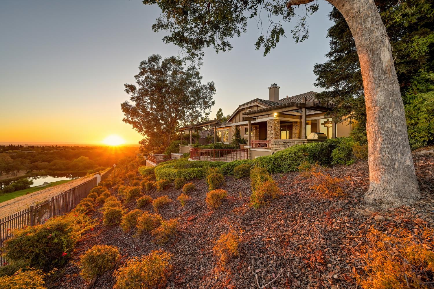 3421 Monteverde Dr — photo
