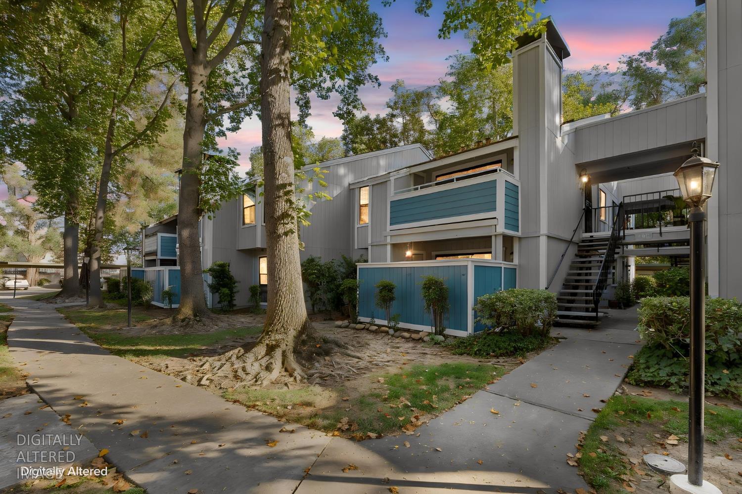 300 Del Verde Cir #6 — photo