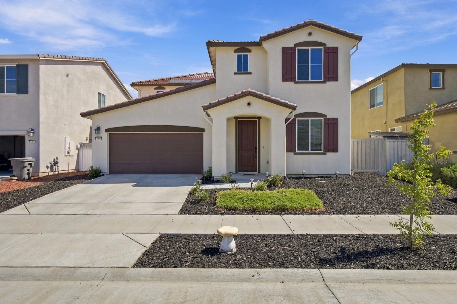 7048 Daydream Dr — photo