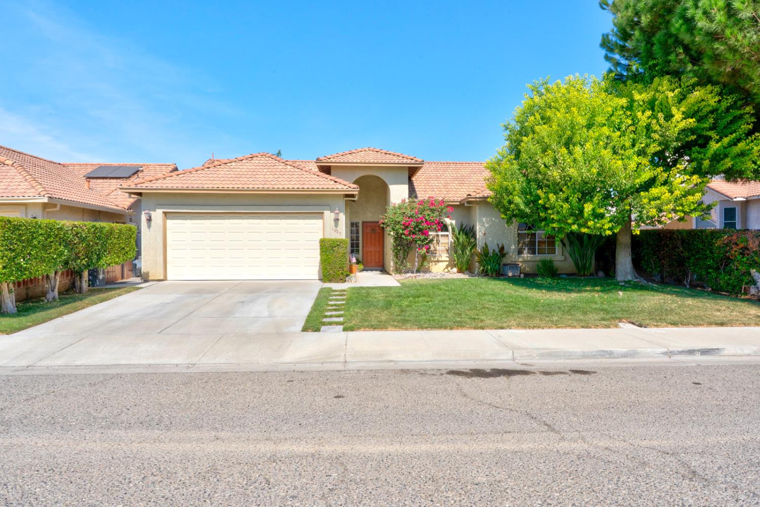 1427 Via Fraga, Gustine, CA 95322 — photo 2