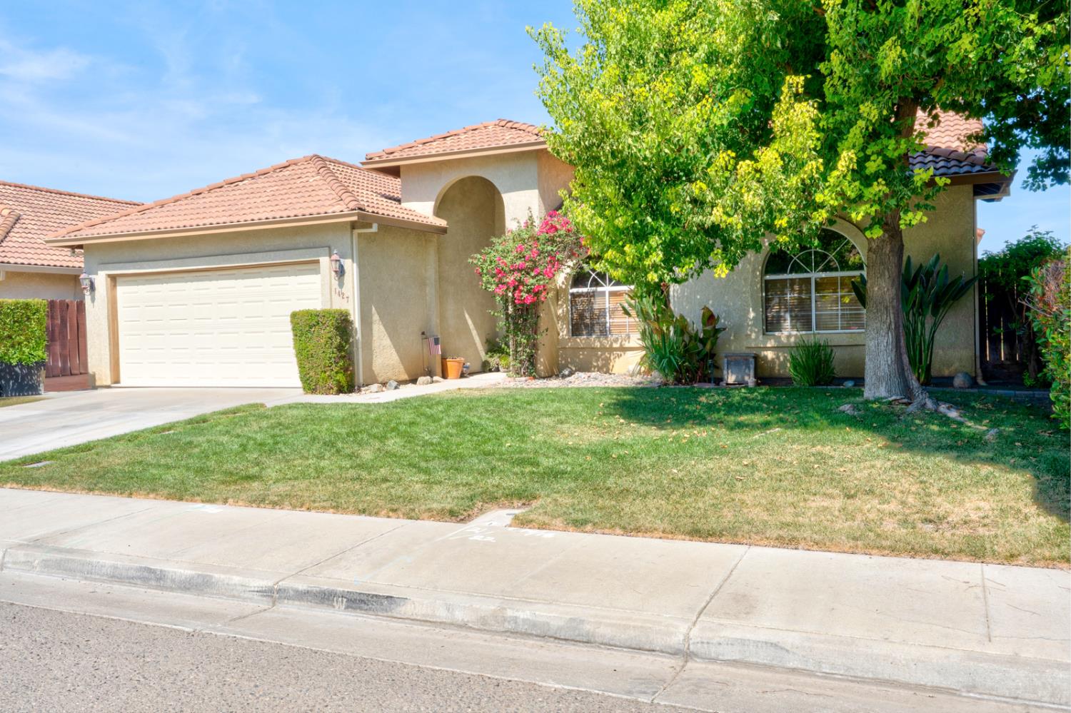 1427 Via Fraga, Gustine, CA 95322 — photo 3