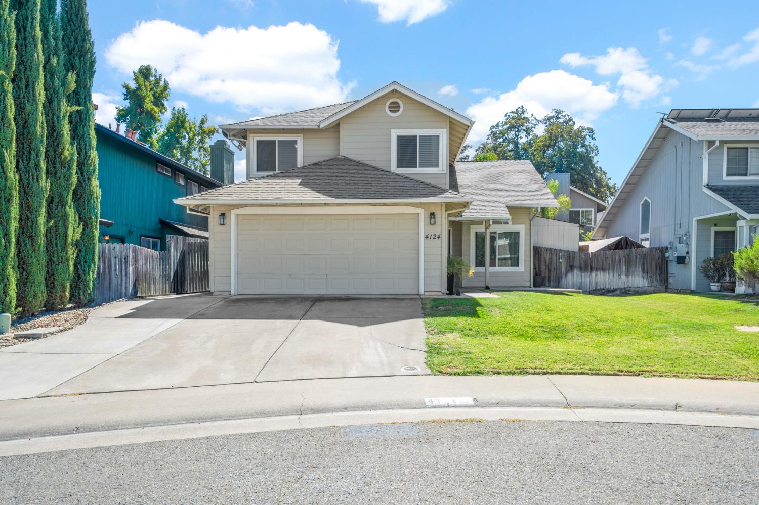 4124 Pebble Oaks Ct — photo