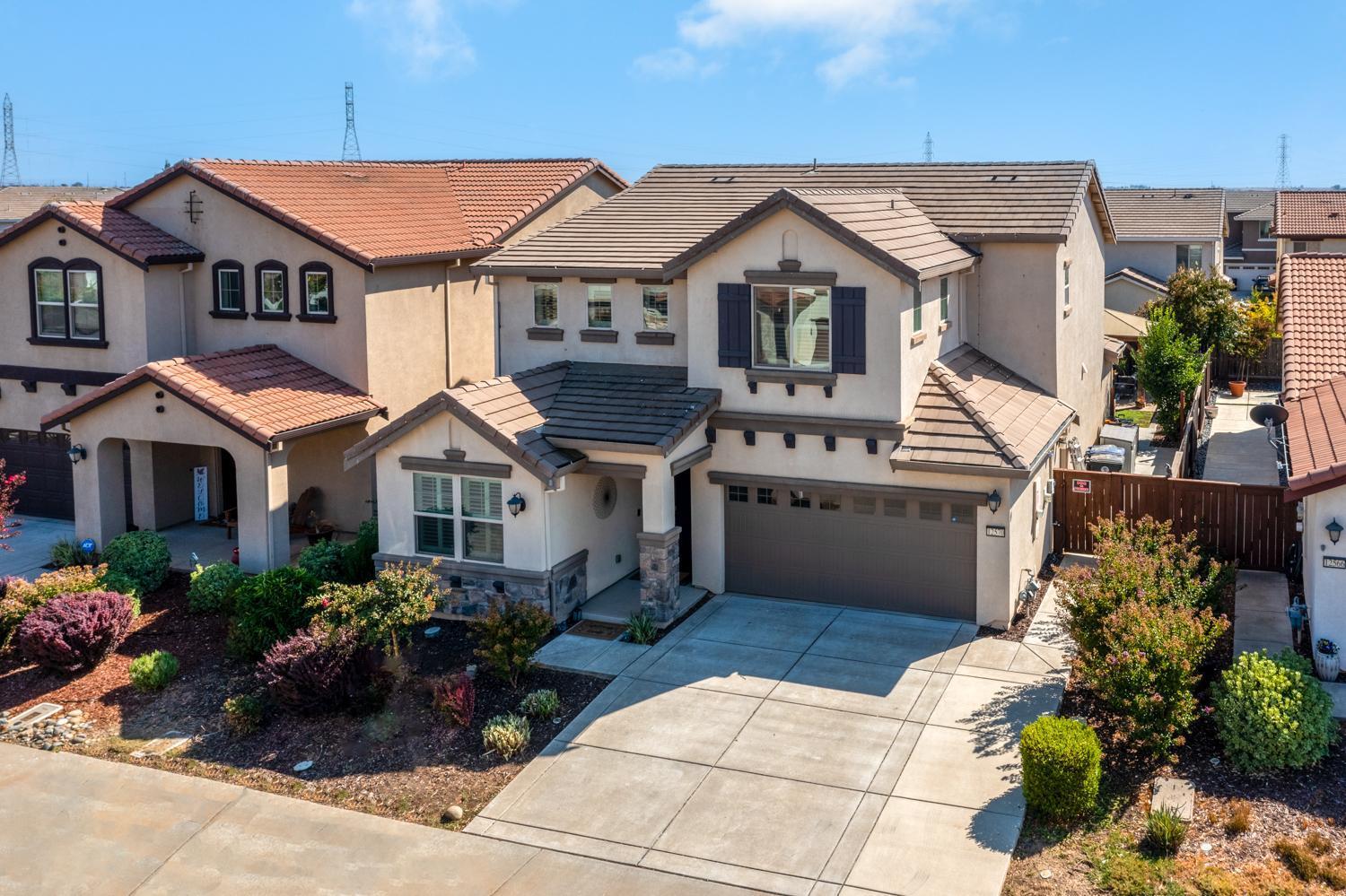 12570 Aviston Way — photo