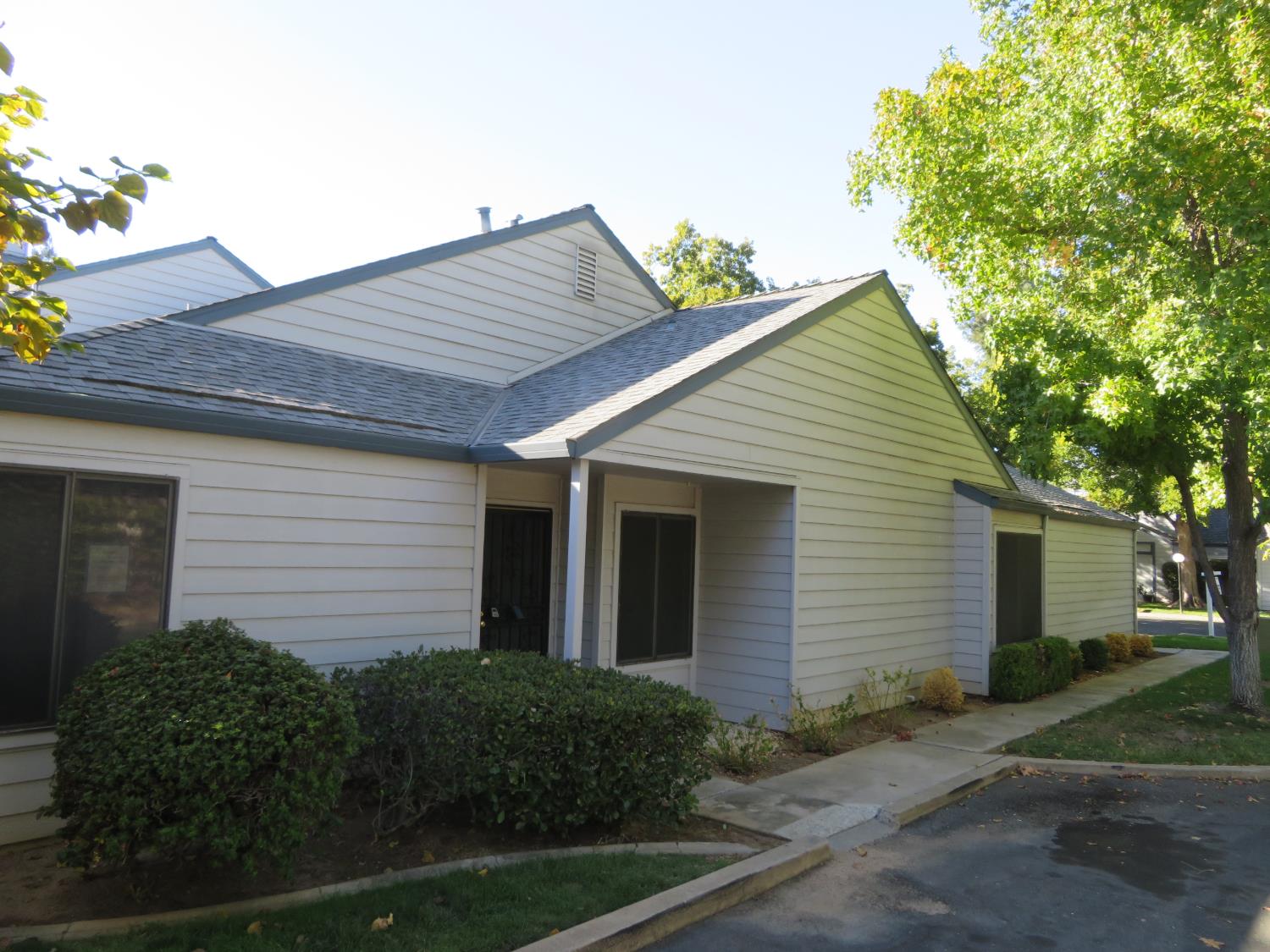 3813 Pasadena Ave #37 — photo