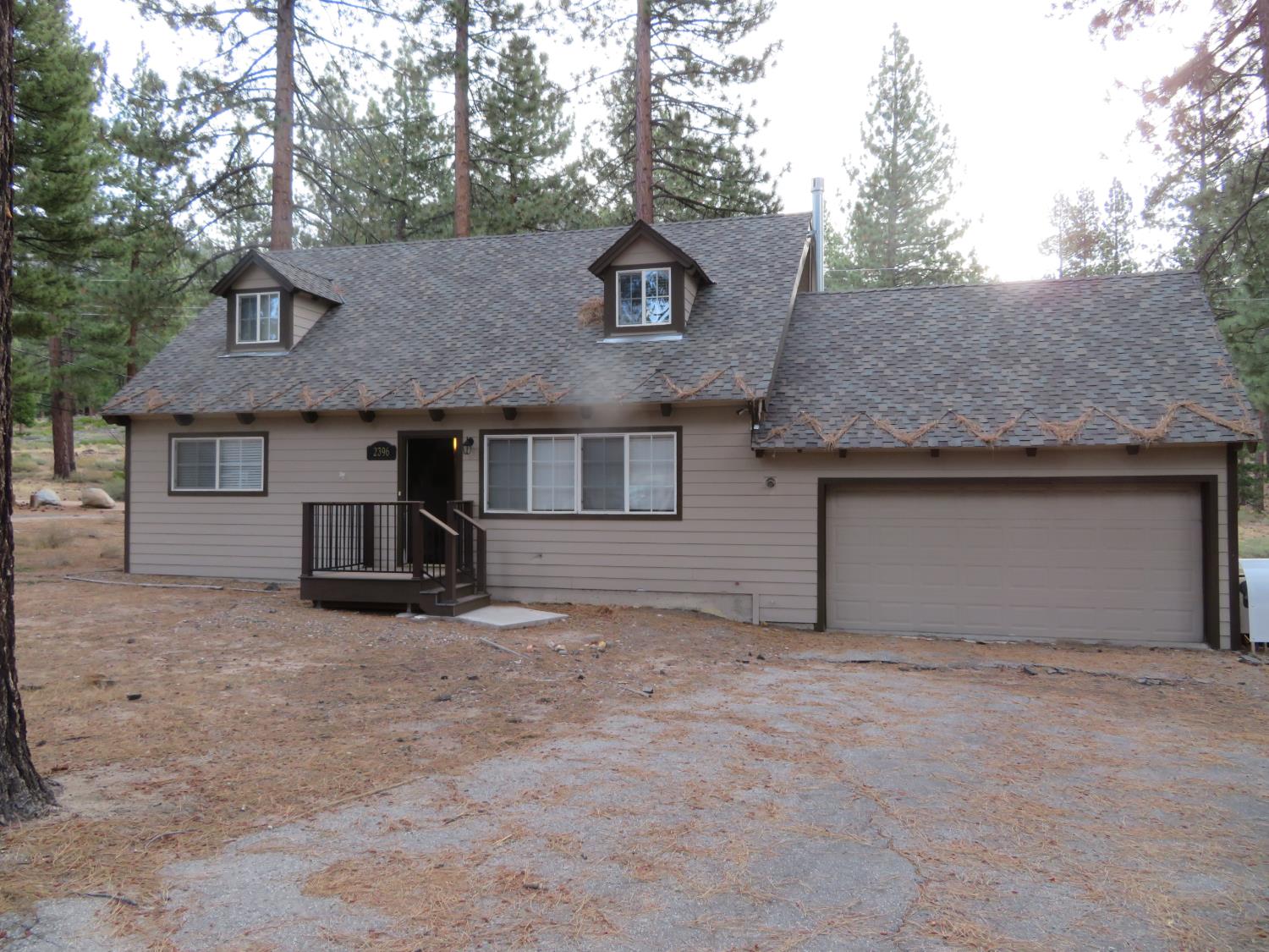 2396 Alice Lake Rd — photo