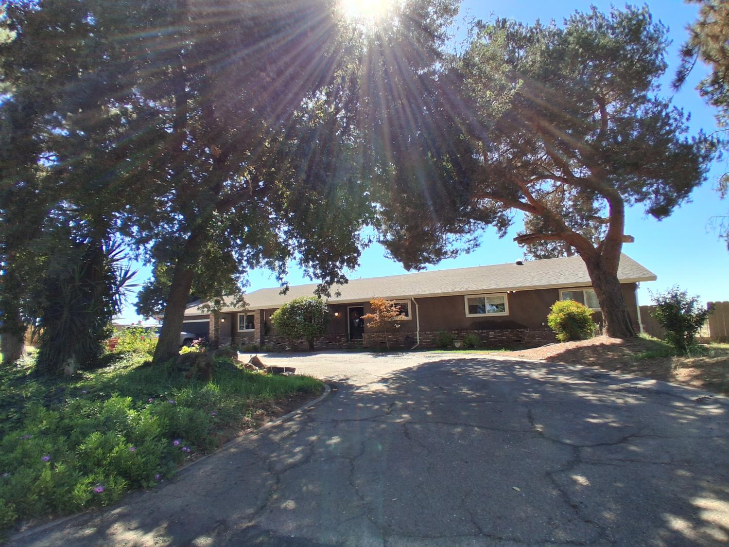 1500 E Forest Lake Rd — photo