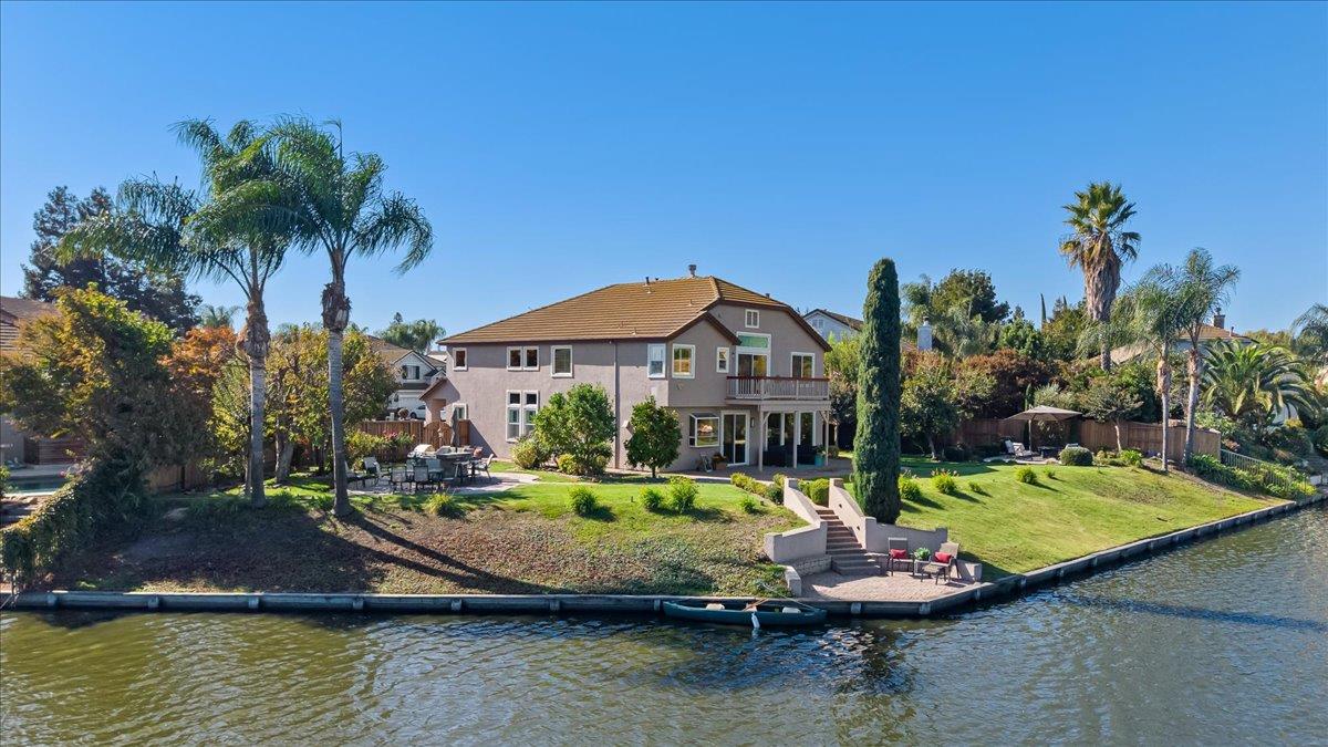3909 Bay View Ct — photo