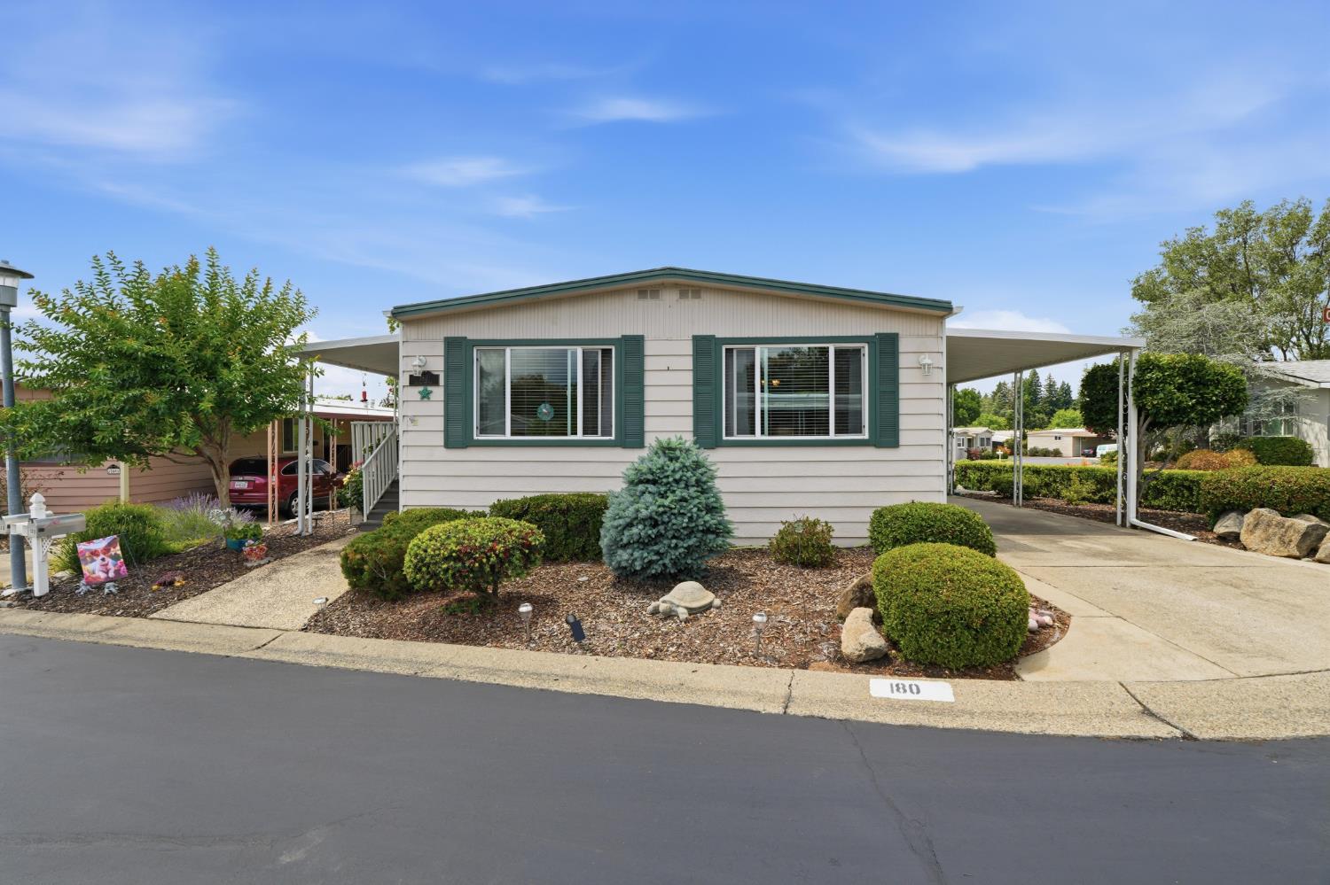 180 Overbrook Drive, Folsom, CA 95630
