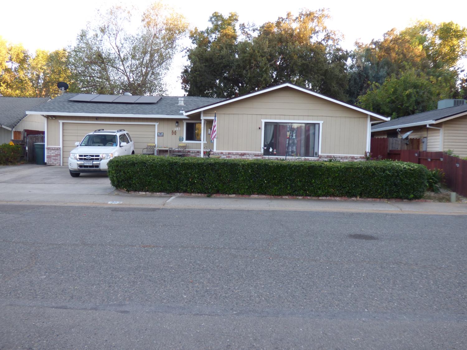 303 Ferrari Way — photo