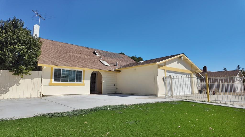 5751 Valley High Dr — photo