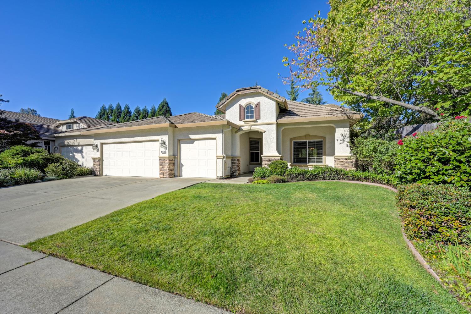 11566 Stonebrook Dr — photo