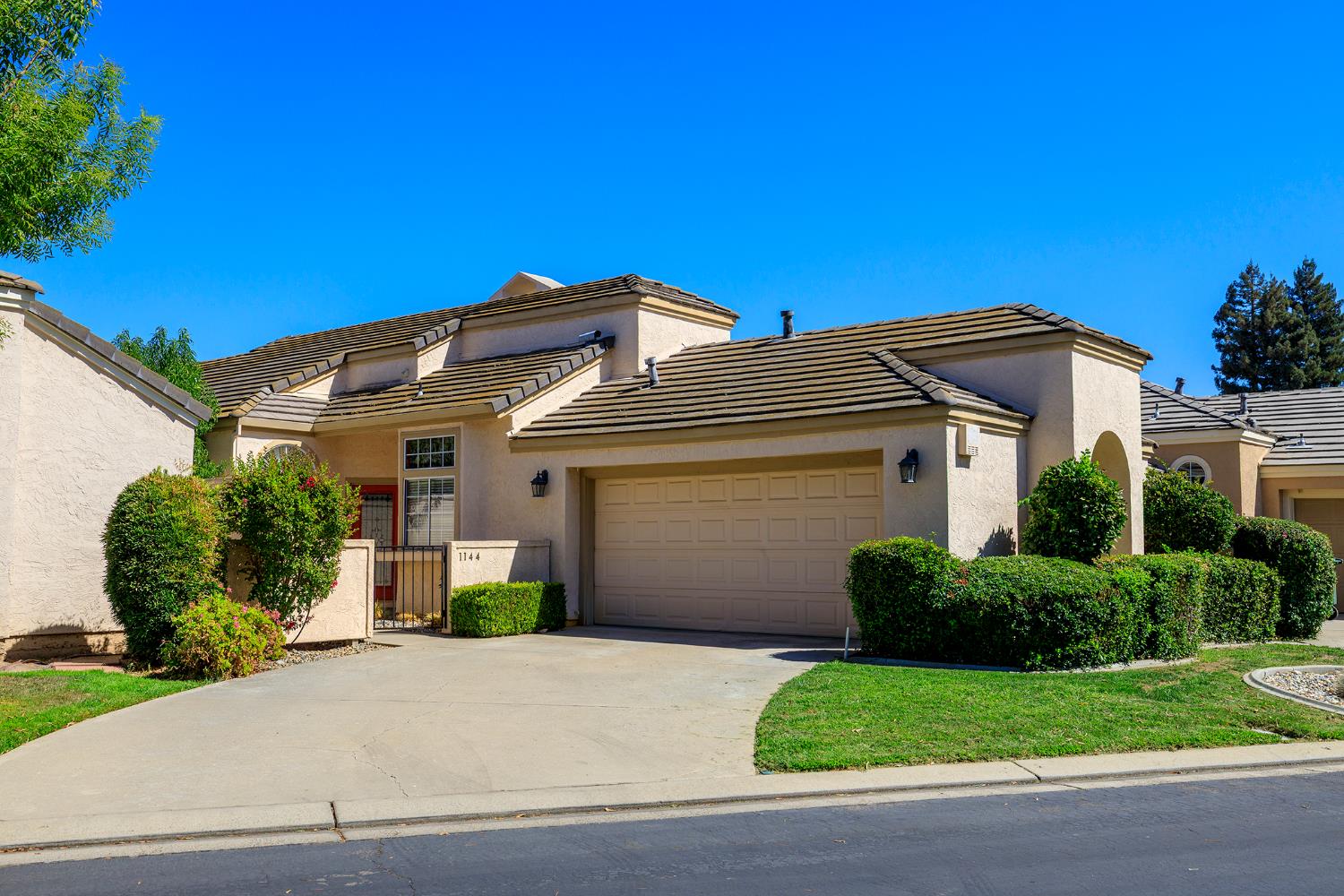 1144 Copper Lantern Ct — photo