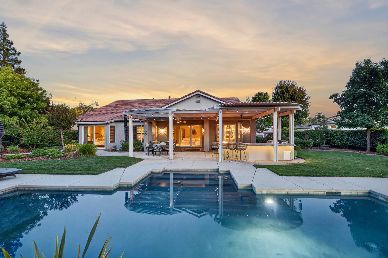 4160 Tahoe Vista Dr — photo