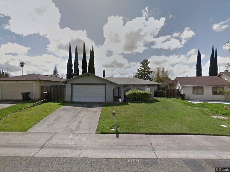 6112 Burntwood Way — photo