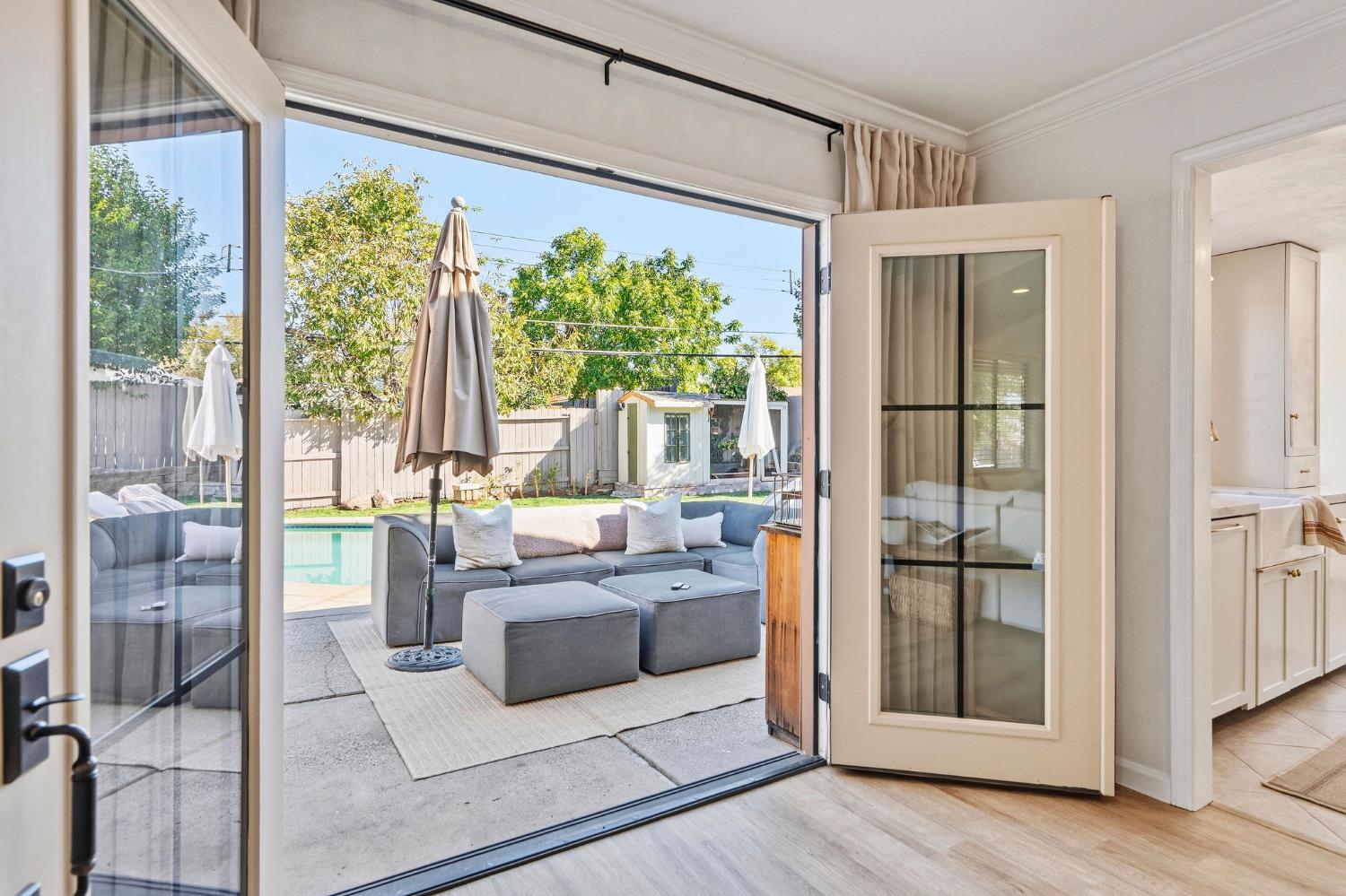 6109 Coyle Avenue, Carmichael, CA 95608 — photo 2