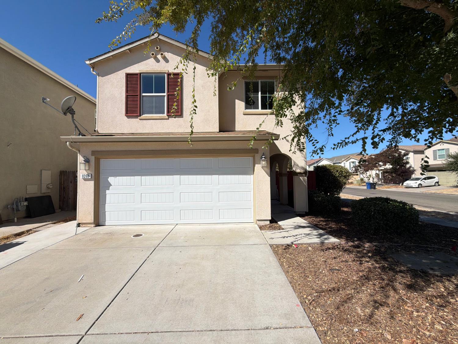 8260 Red Rock Dr — photo