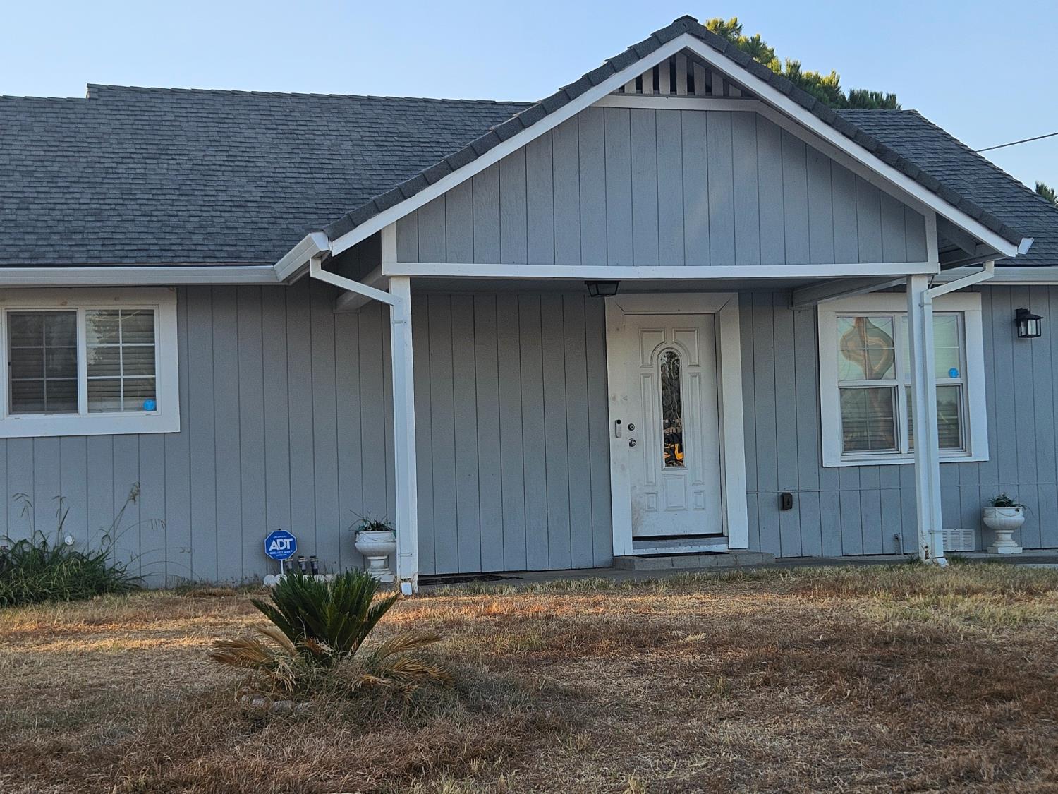3041 Marysville Blvd — photo