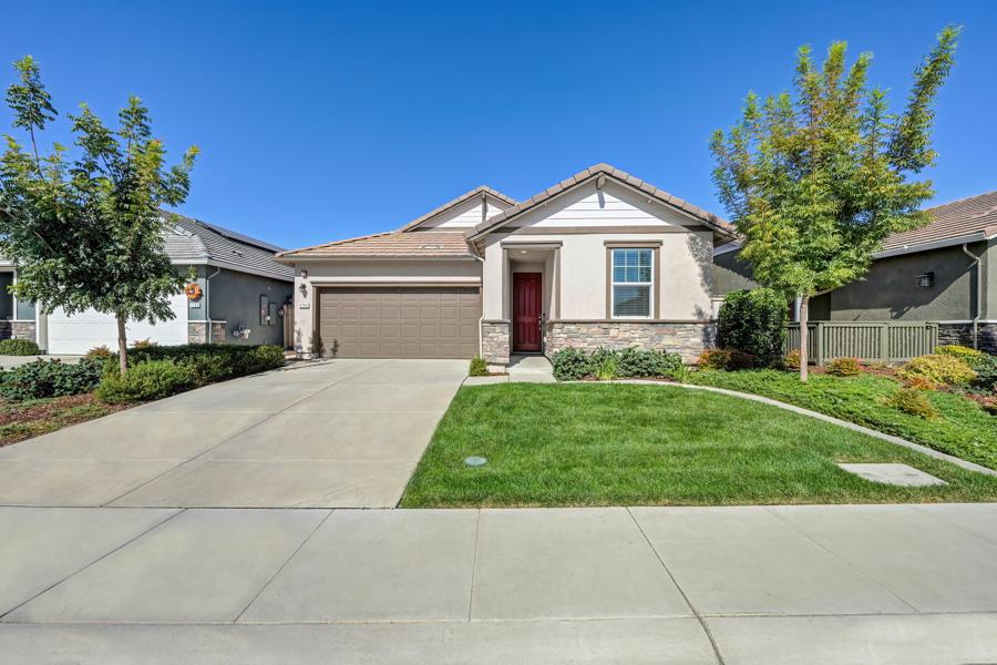 1711 Carson River Loop — photo