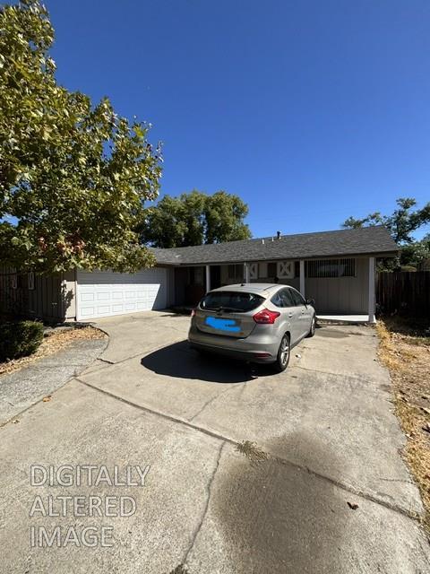 5620 Hemlock St — photo