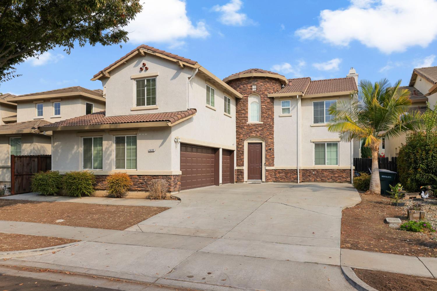 1435 Mesa Creek Dr — photo