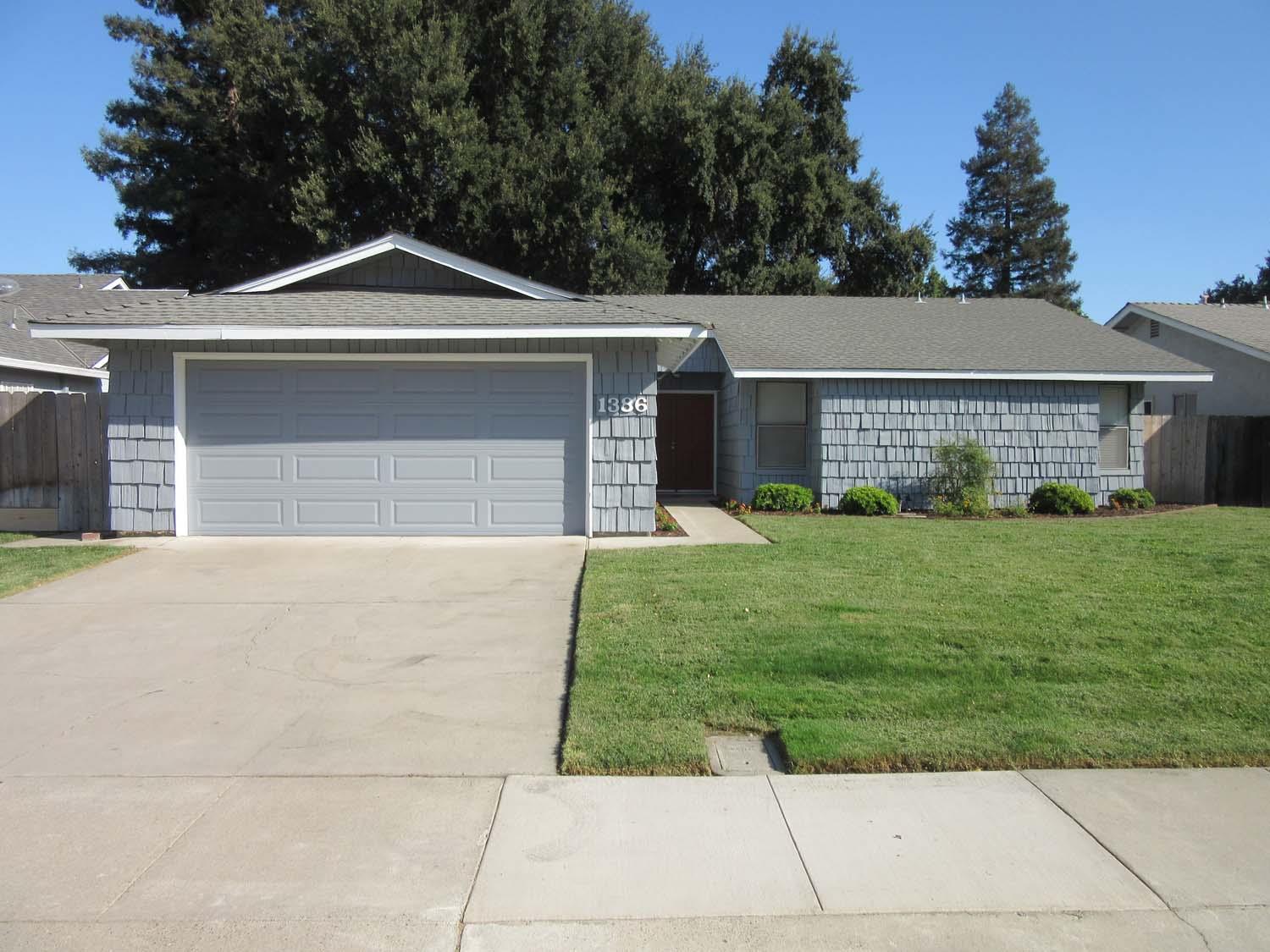 1386 Trailwood Ave — photo