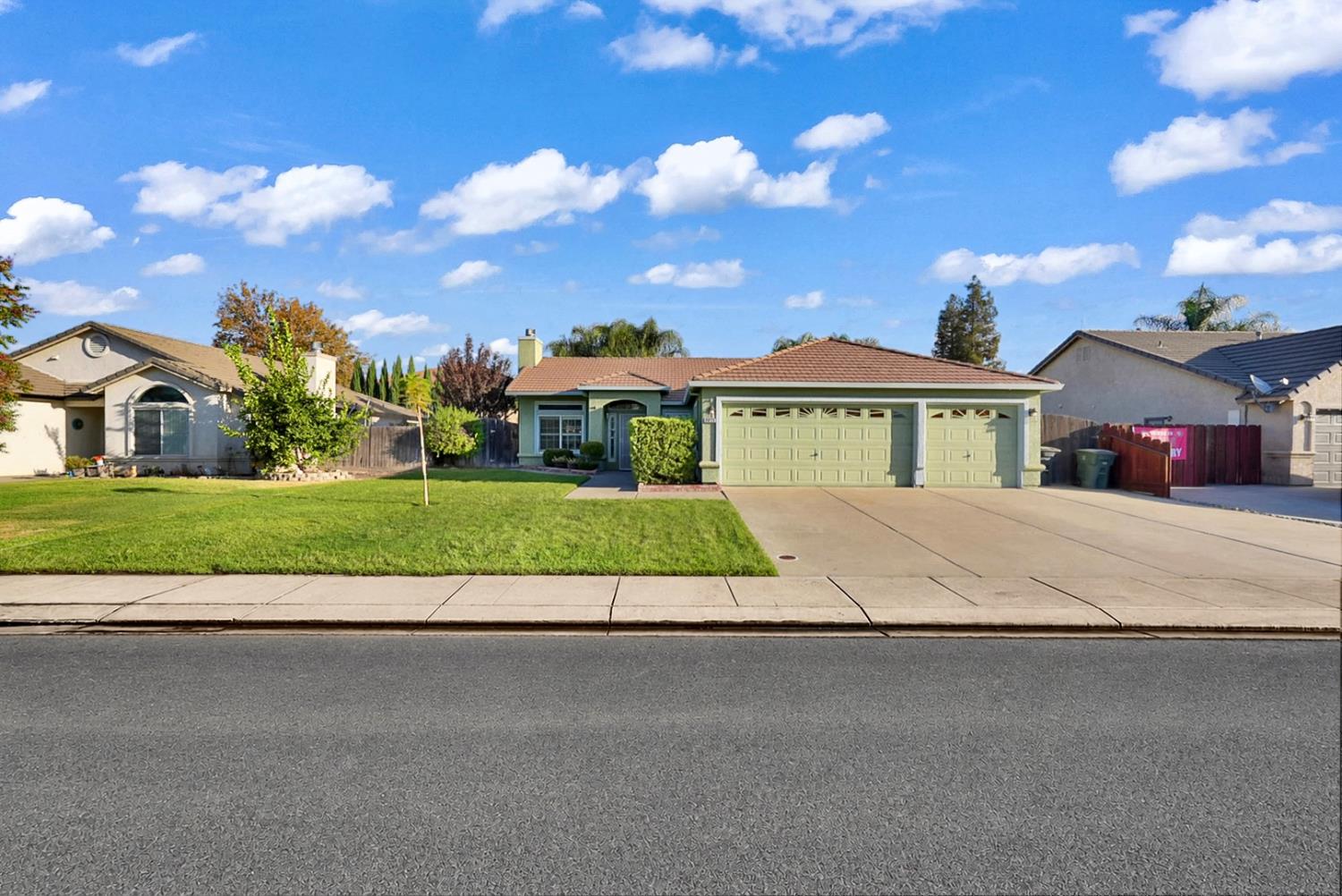 7413 Morgan Lynn Ln — photo