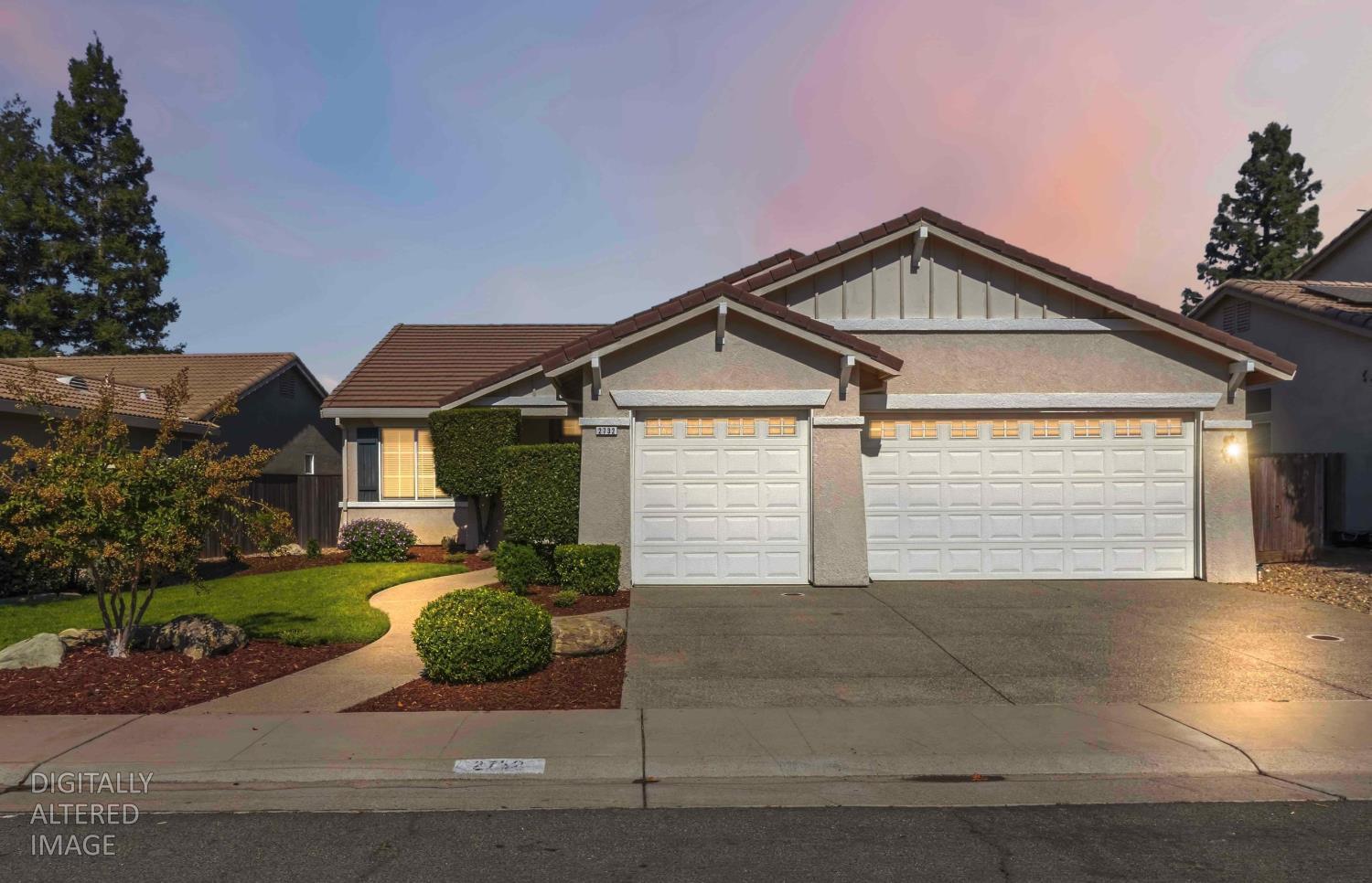 2732 Mallard Way — photo
