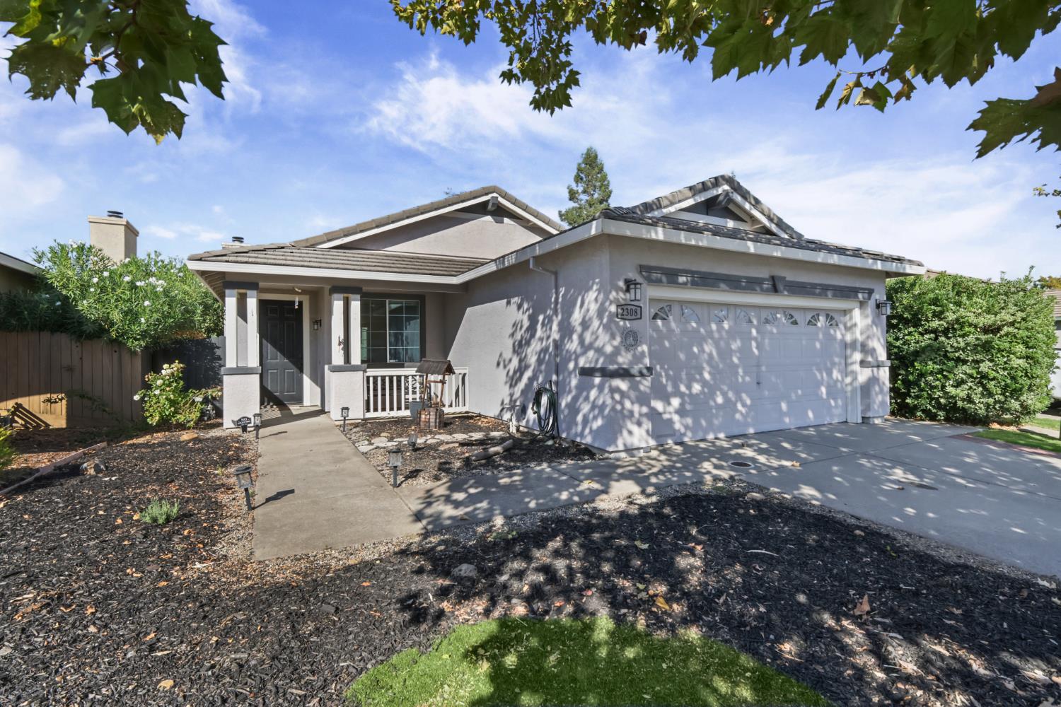 2308 Argent Ct — photo