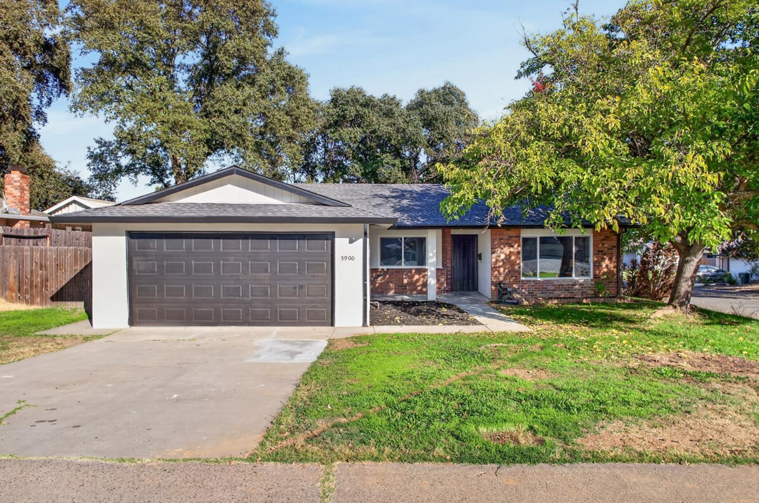 5900 Rich Hill Dr — photo