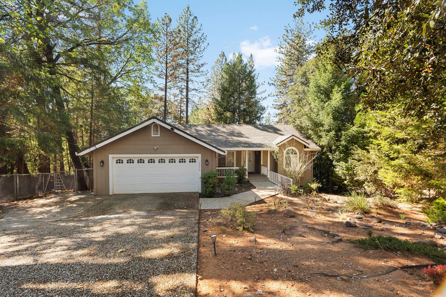 14279 Carnegie Rd — photo