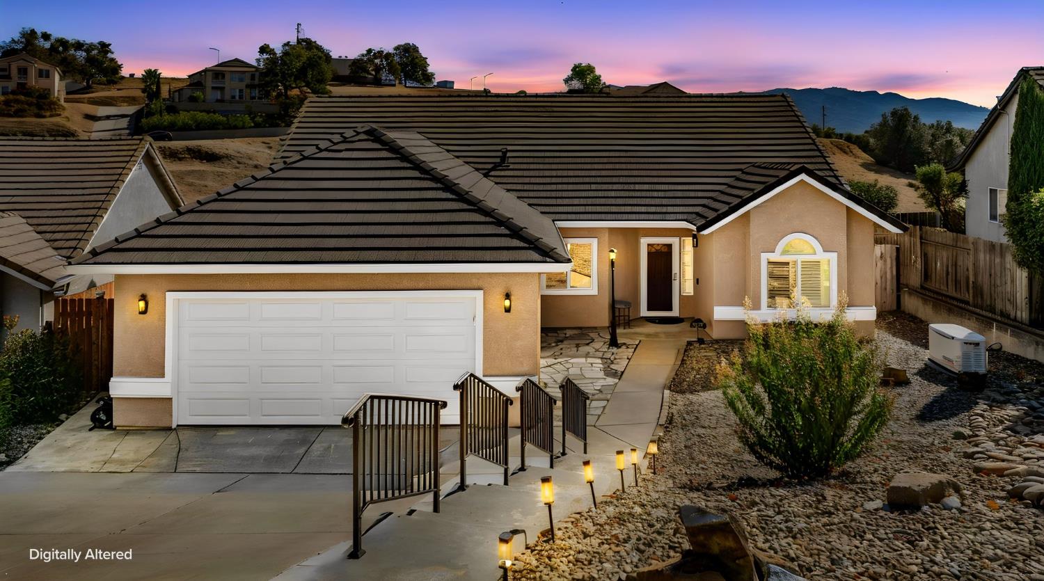 1077 Mockingbird Hill — photo