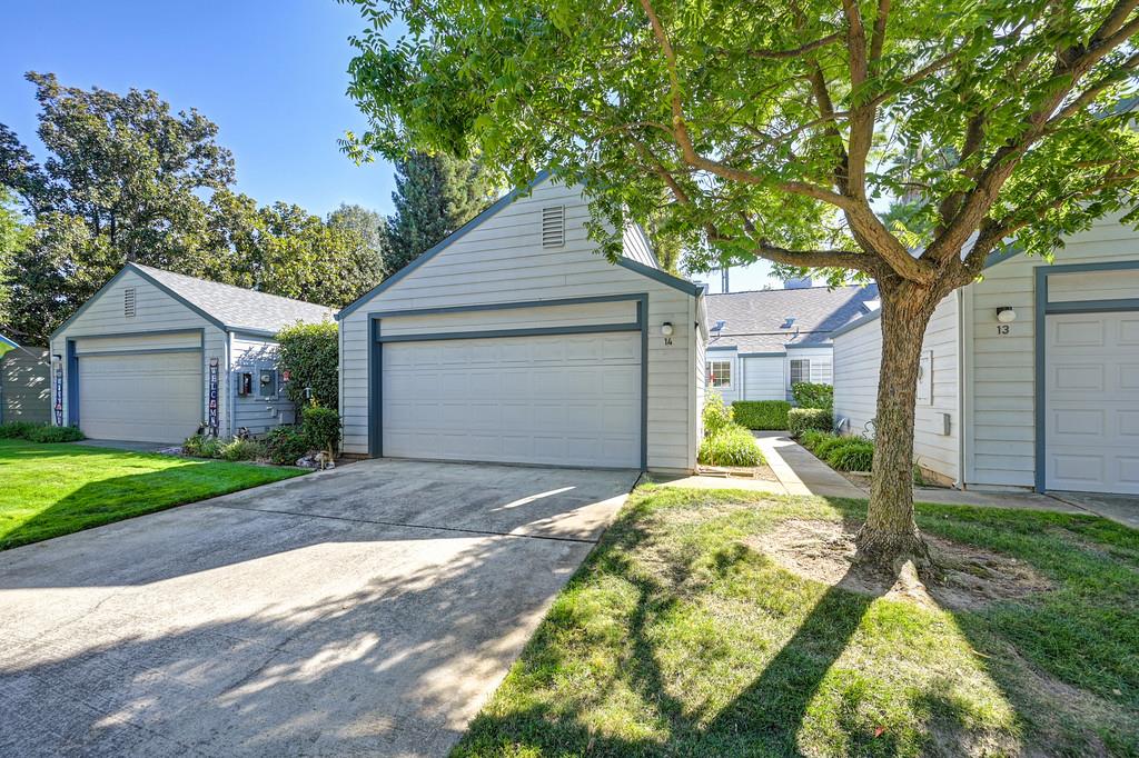 3813 Pasadena Ave #14 — photo