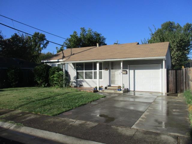 534 Lilac Ln — photo