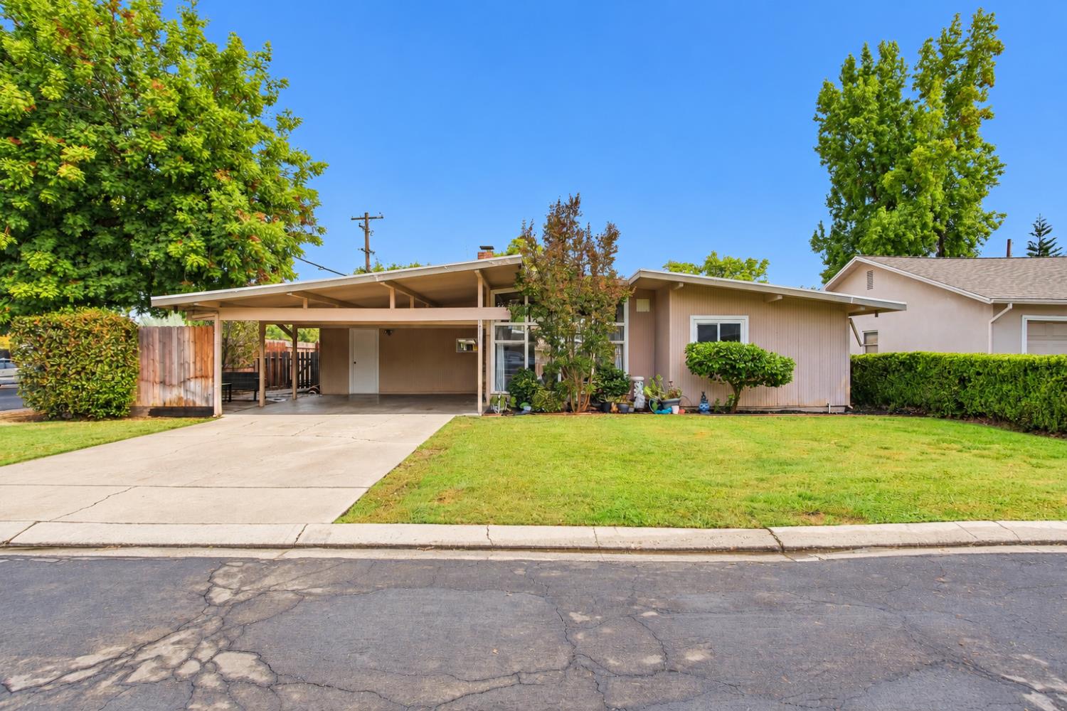 1417 Cherrywood Dr — photo