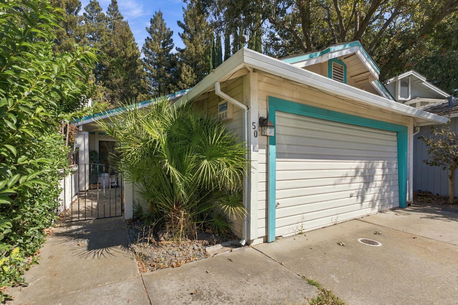 50 Lanyard Ct — photo