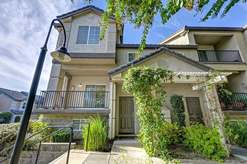 7703 George River Ln — photo